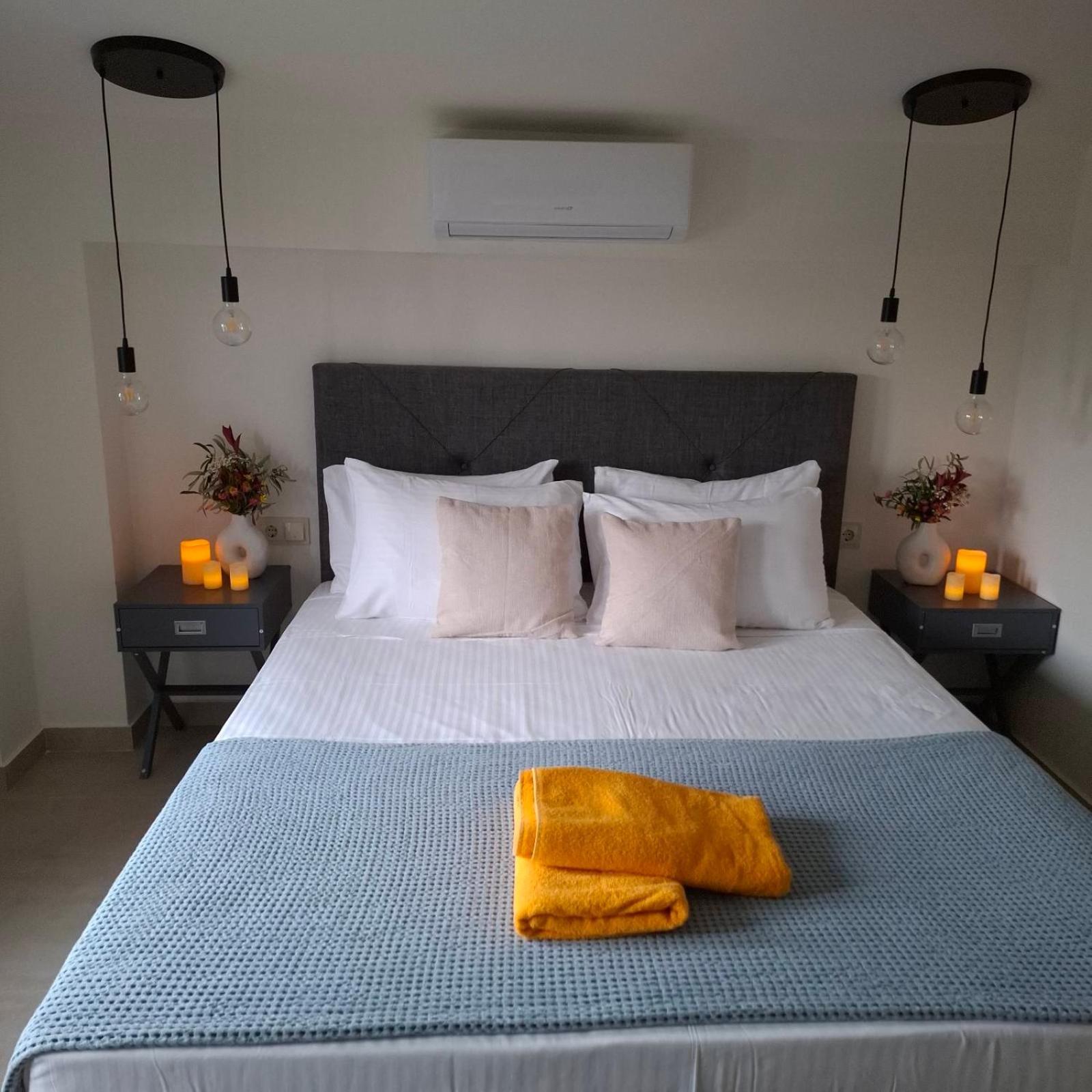 Villas Epta Karpi Complex Of 7 Luxury Villas Skriperon Esterno foto